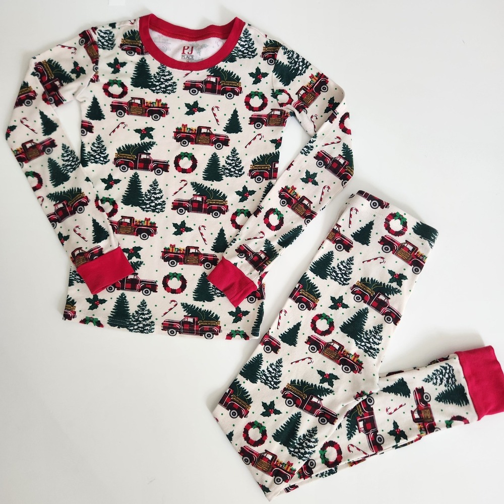 Boys Girls kids Christmas Truck Cotton Pajama Set Red Green White Size 10